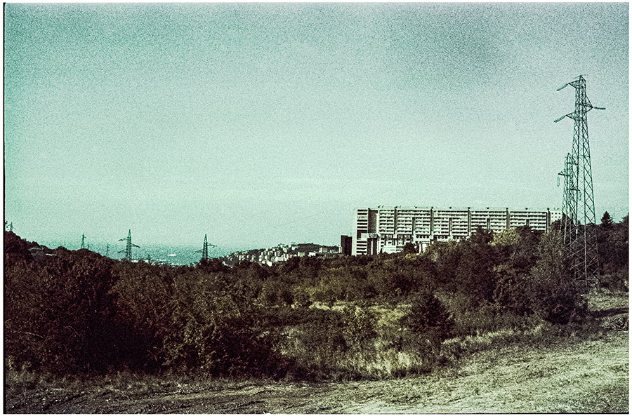 triest-ater12-brutalismus-analogefotografie-antjekroeger