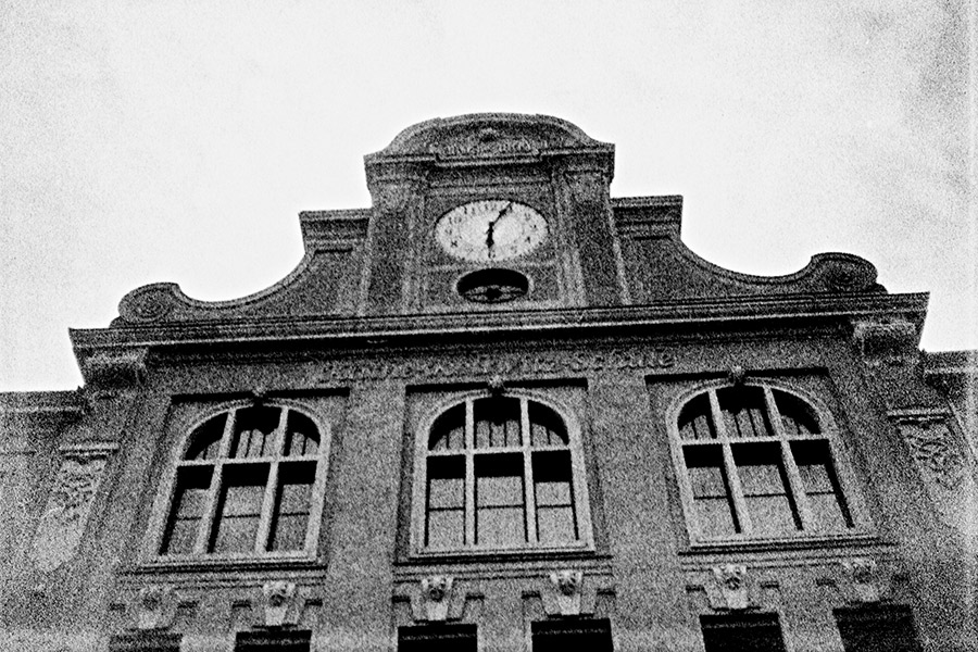leipzig-uhr-agat18k-analogefotografie