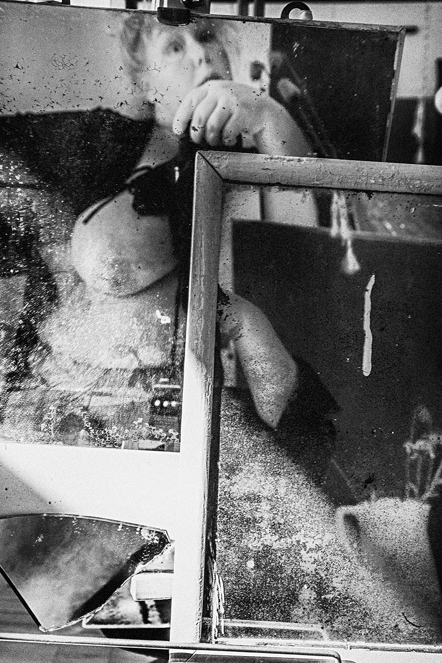 selbstporträt-fotokunst-dickefrau-spiegel