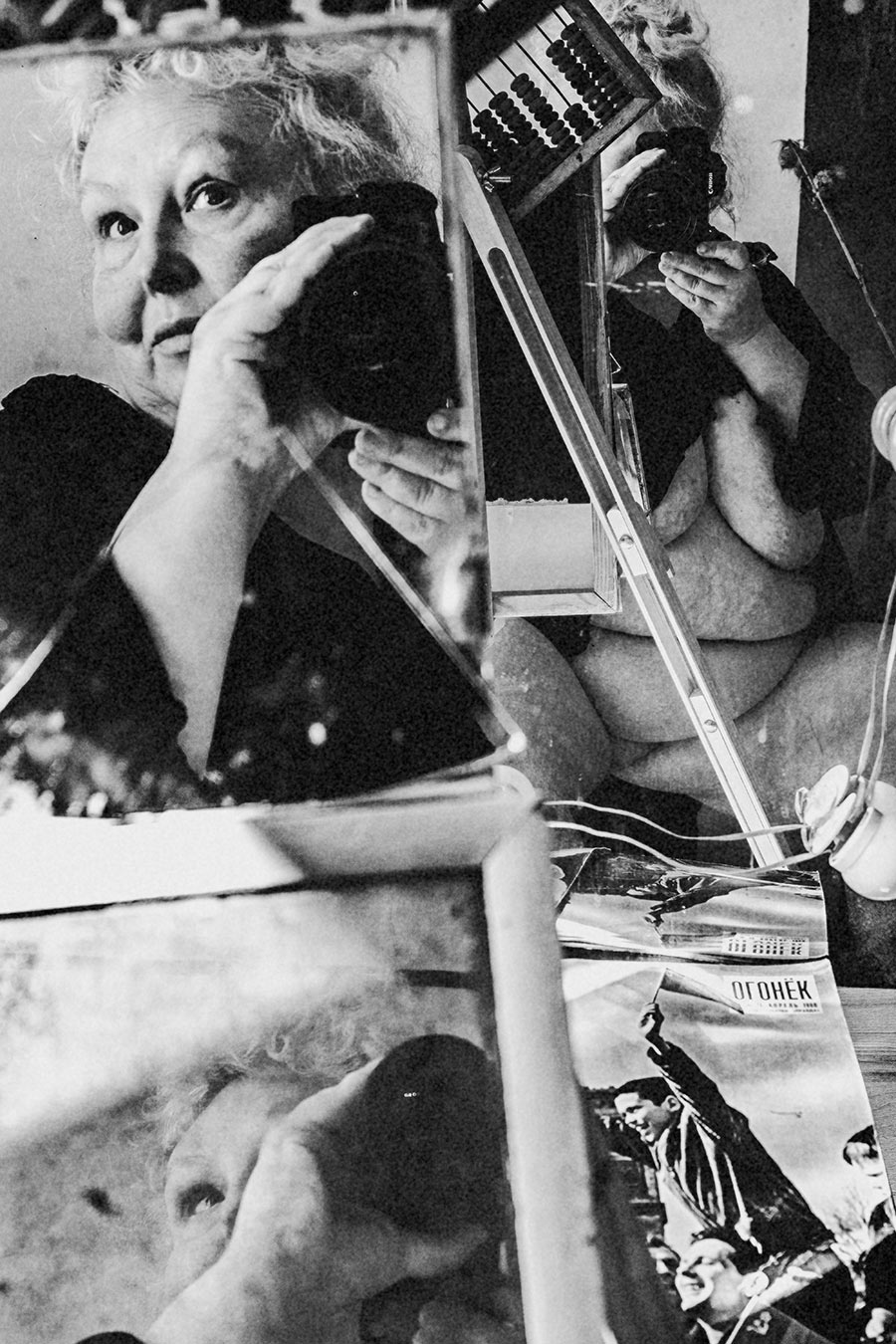 selbstporträt-fotokunst-dickefrau-spiegel