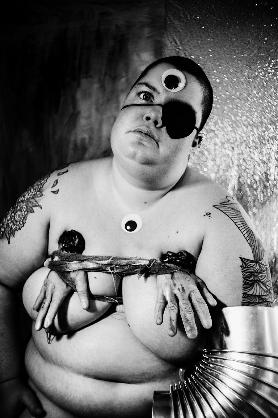 42-objektiv-schwarz-weiss-fotografie-seelen-mensch-maschine