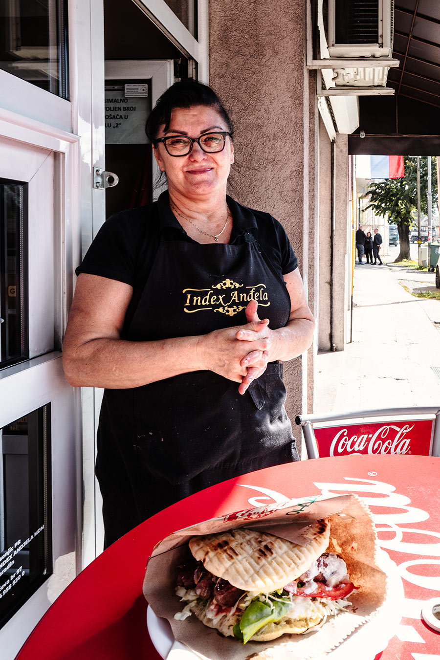Ćevapčići-novisad-serbien-balkan-reisefotografie-antjekroeger