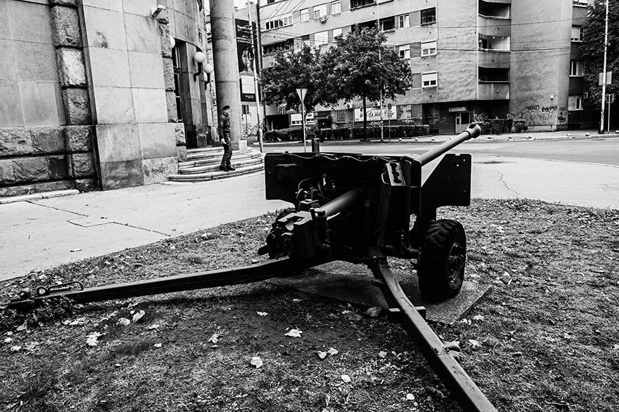 armee-nis-serbien-balkan-reisefotografie-antjekroeger