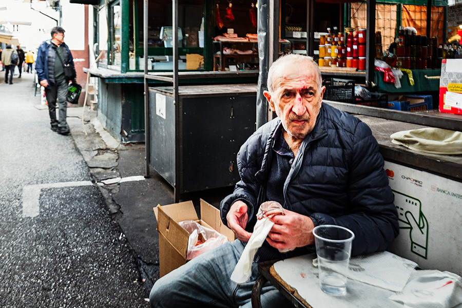 blut2-belgrad-serbien-balkan-reisefotografie-antjekroeger