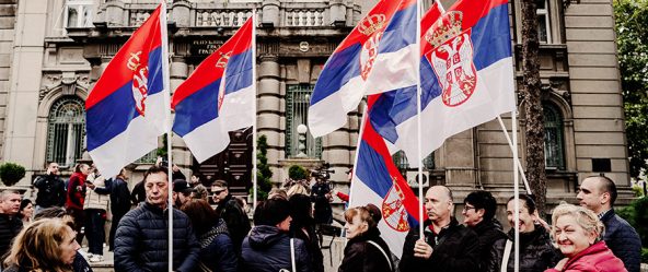 demonstration3-nis-serbien-balkan-reisefotografie-antjekroeger