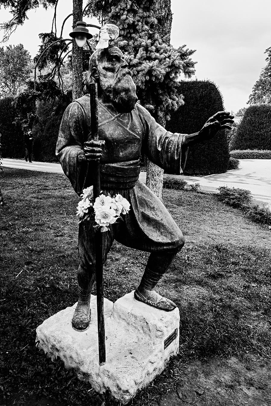 denkmal2-belgrad-serbien-balkan-reisefotografie-antjekroeger