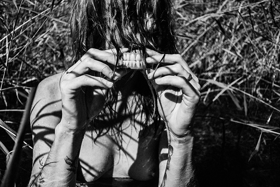 gebrochen-zaehne-fotokunst-antjekroeger