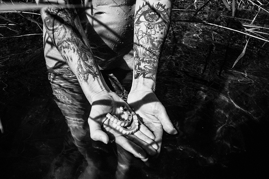 gebrochen-zaehne-fotokunst-antjekroeger