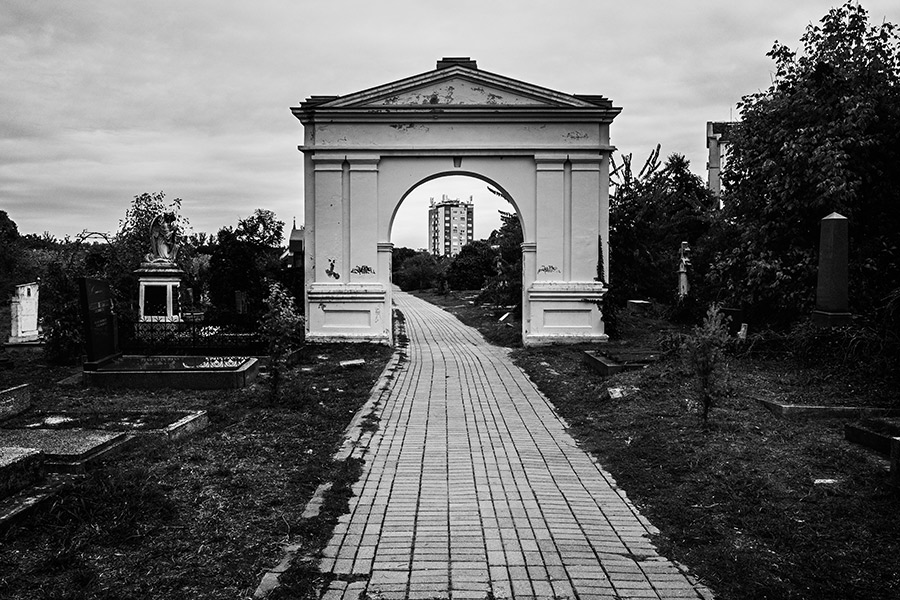 groblja-novisad-serbien-balkan-reisefotografie-antjekroeger