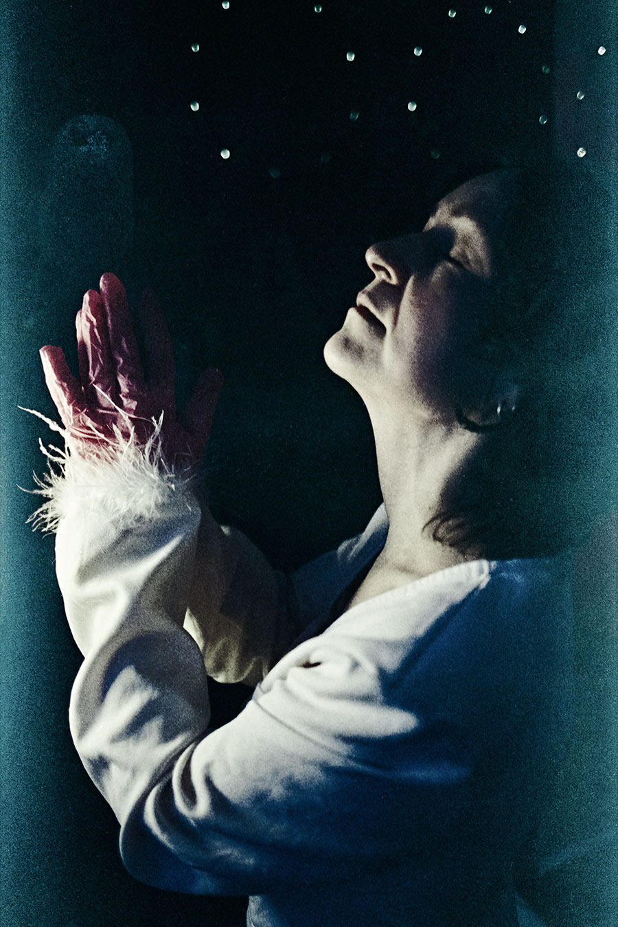 Künstlerisches Analogporträt mit Filmsoup-Technik von Antje Kröger