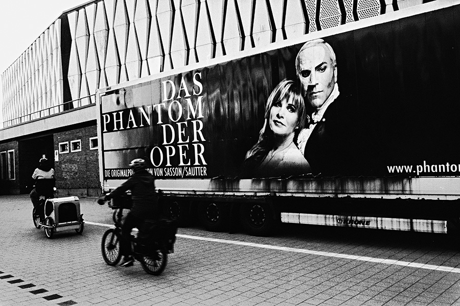 cottbus-brandenburg-analogefotografie-stadthalle-pantom